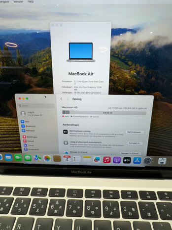 Macbook Air 13"Retina Intel i7 2020,16 Gb ,256Gb SSD, 2020 Silver